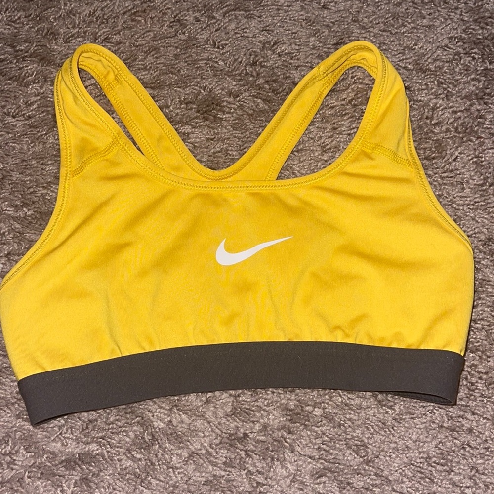 yellow nike sports bra.